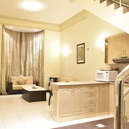 Al Tayyar Suites & Hotel Apartments - Рияд Екстериор снимка
