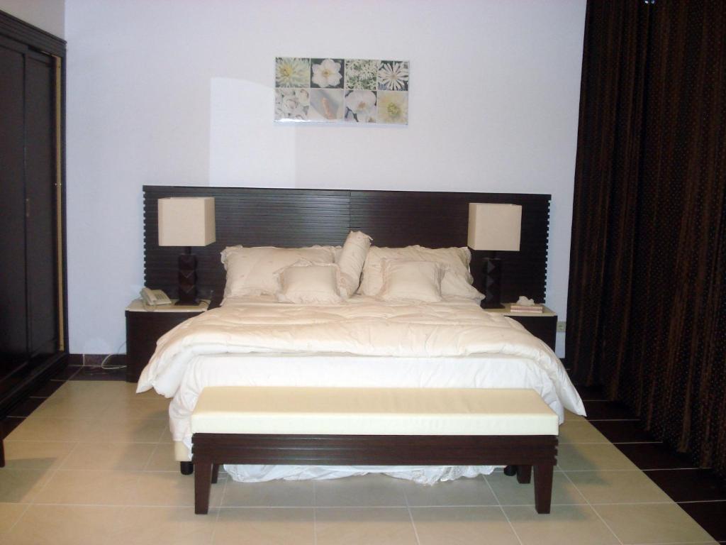 Al Tayyar Suites & Hotel Apartments - Рияд Стая снимка