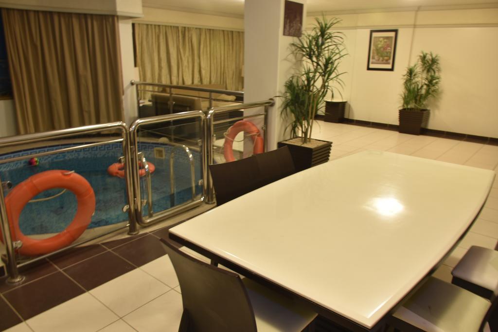 Al Tayyar Suites & Hotel Apartments - Рияд Екстериор снимка