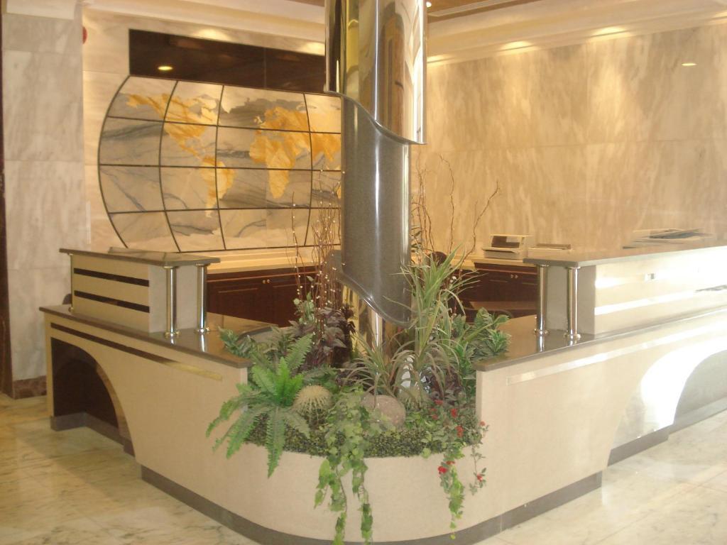 Al Tayyar Suites & Hotel Apartments - Рияд Екстериор снимка